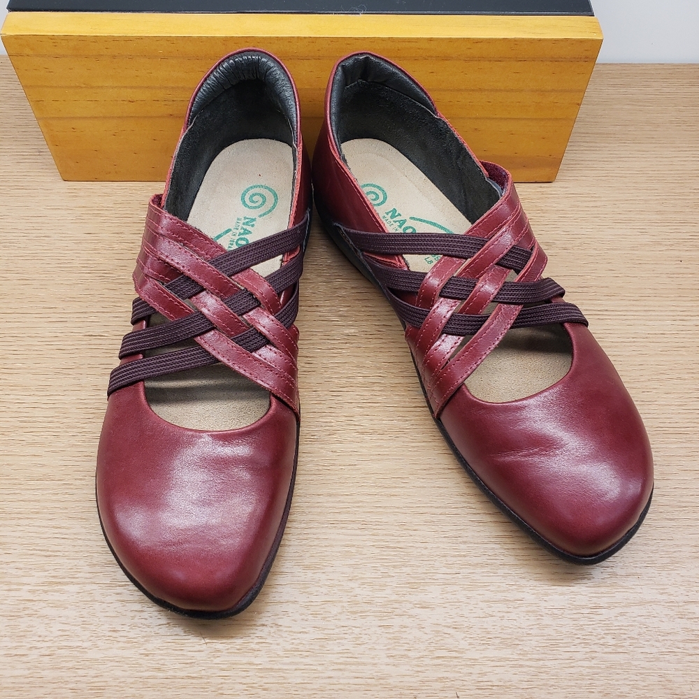 Naot 11098 Kawaka   Womens Size 39  Leather Woven Strap Flats